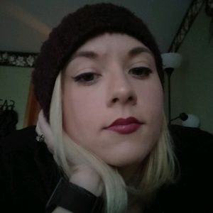 Meet your Posher, Jenny